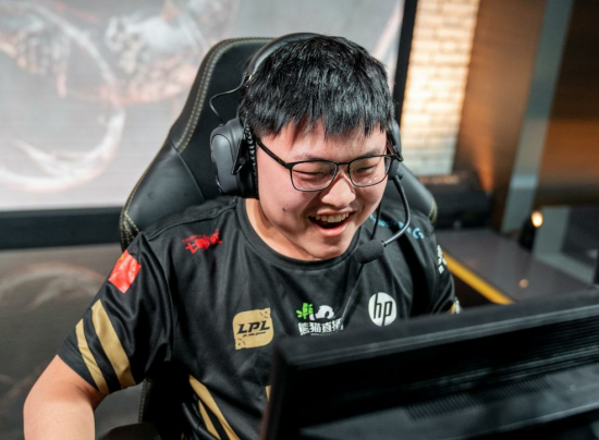 十年王者游戏为何仍吸引上亿玩家